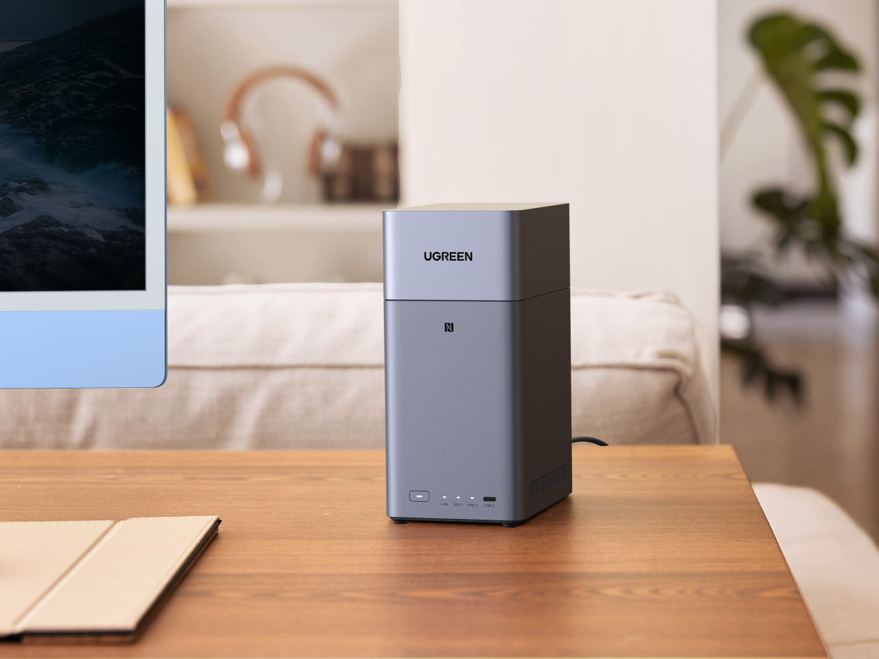 UGREEN NASync DH2300